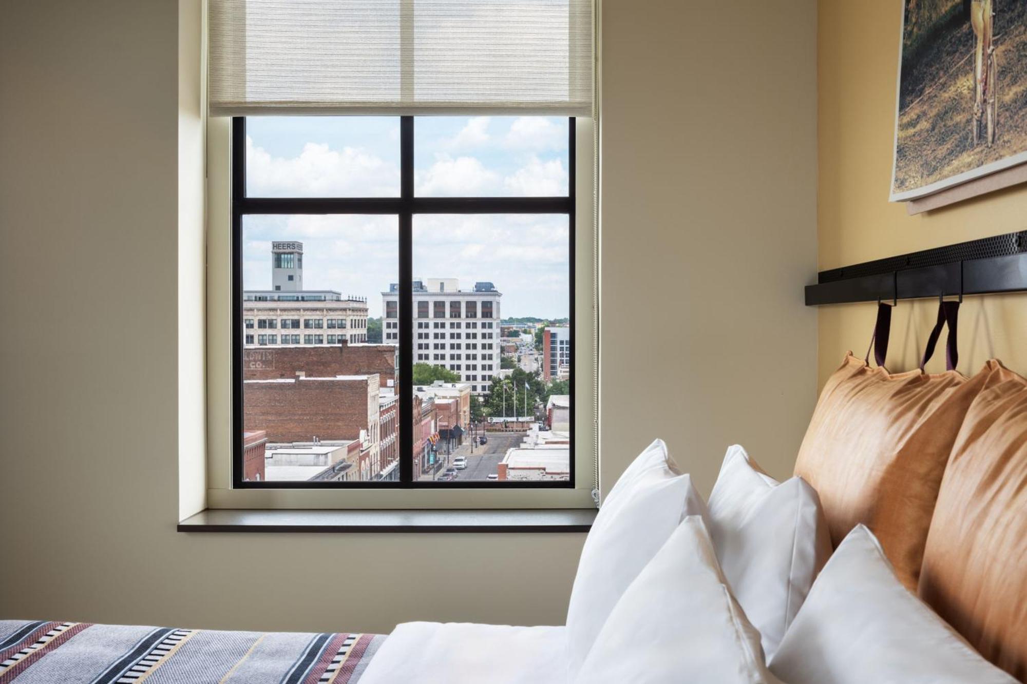 Moxy Springfield Downtown Hotel Ngoại thất bức ảnh